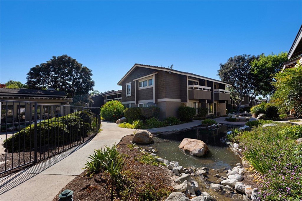254 Streamwood, Irvine CA 92620 - photo 3