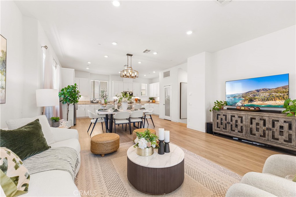 257 Sash, Irvine CA 92618 - photo 13