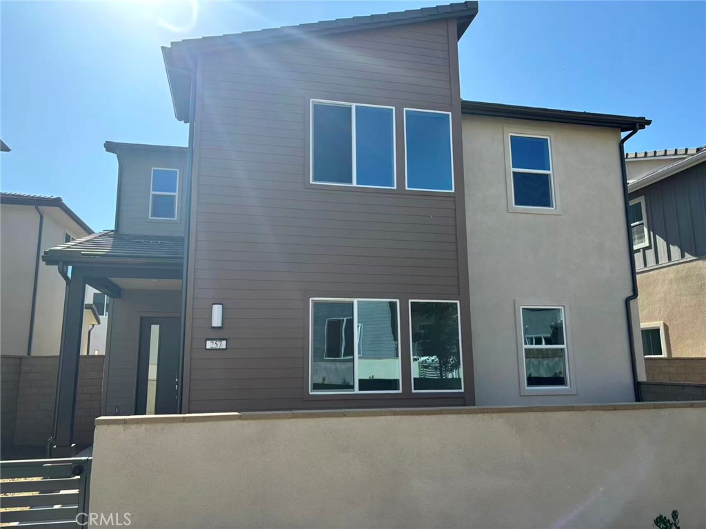 257 Shoveler, Irvine CA 92618 - photo 1