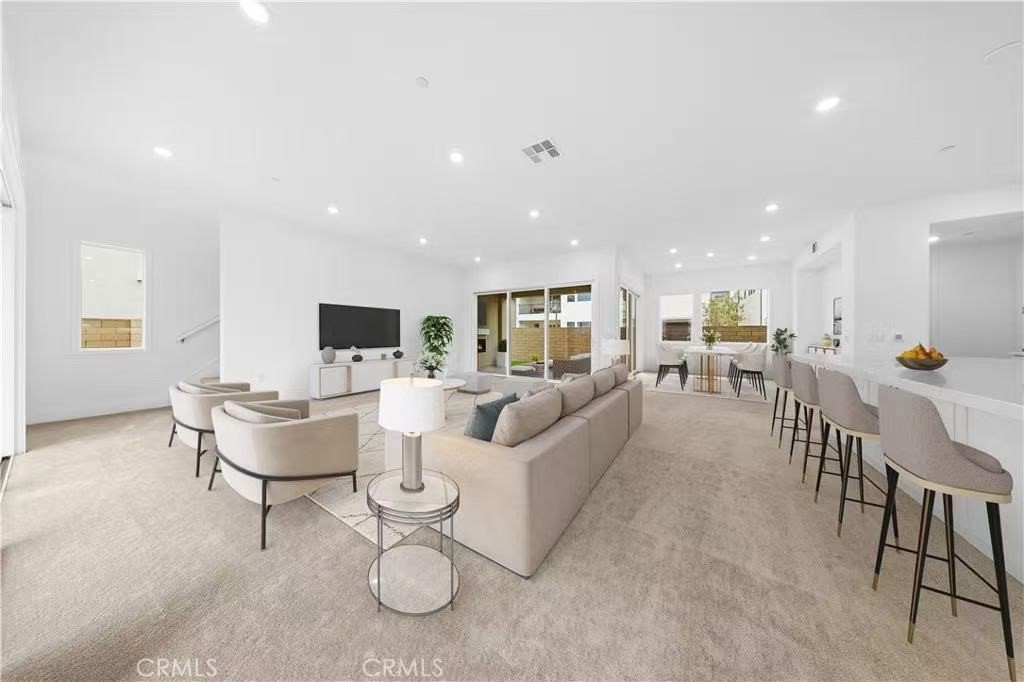 258 Sora, Irvine CA 92618 - photo 2