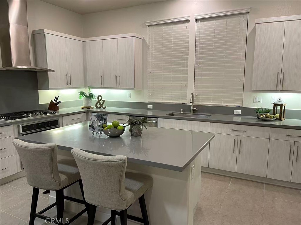259 Radial, Irvine CA 92618 - photo 3