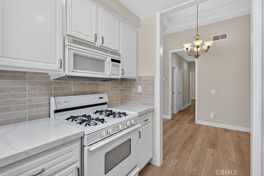 2600 Ladrillo Aisle, Irvine CA 92606 - photo 15