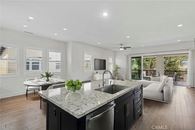 267 Follyhatch, Irvine, CA 92618