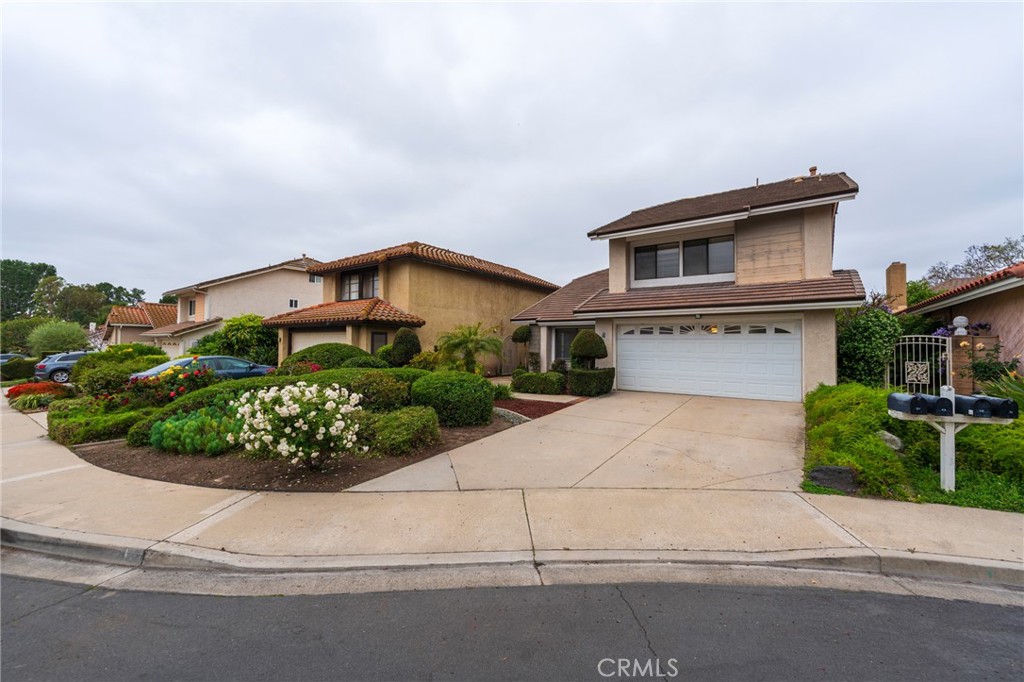 27 Lucero E, Irvine CA 92620 - photo 1