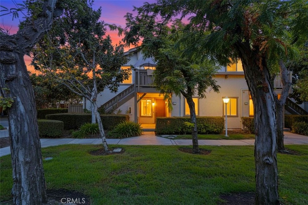 27 Rockwood, Irvine CA 92614 - photo 2
