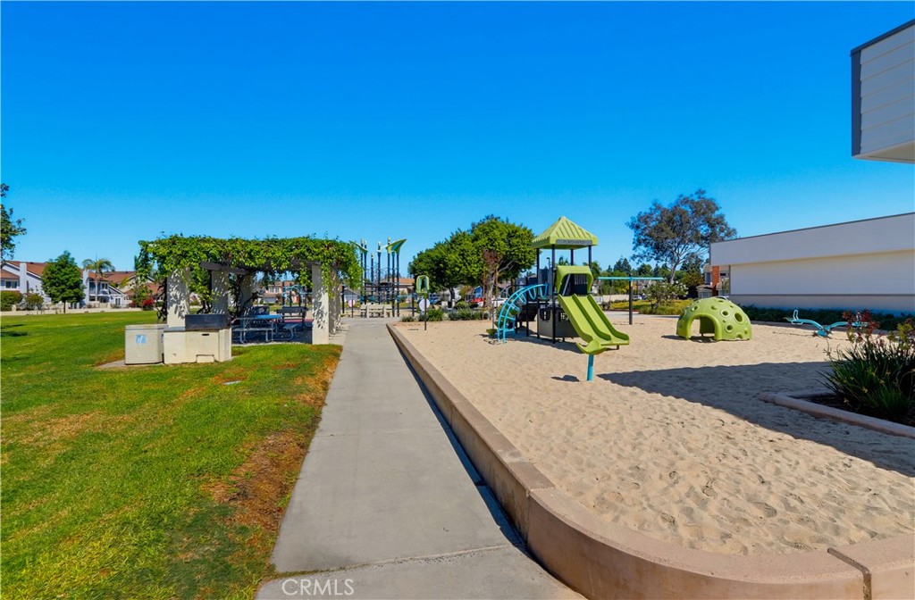 27 Rockwood, Irvine CA 92614 - photo 9