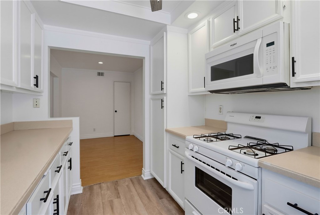 27 Rockwood, Irvine CA 92614 - photo 34