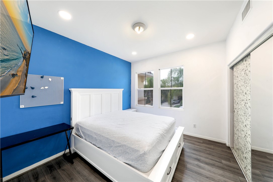 Bedroom 5 - 27 Vienne, Irvine CA 92606 - photo 19