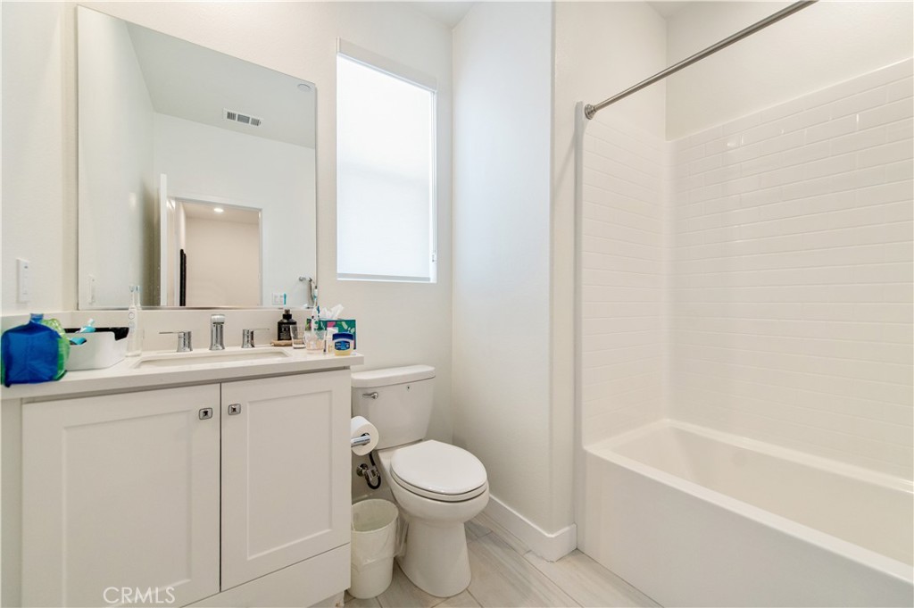 273 LYNX, Irvine CA 92618 - photo 26