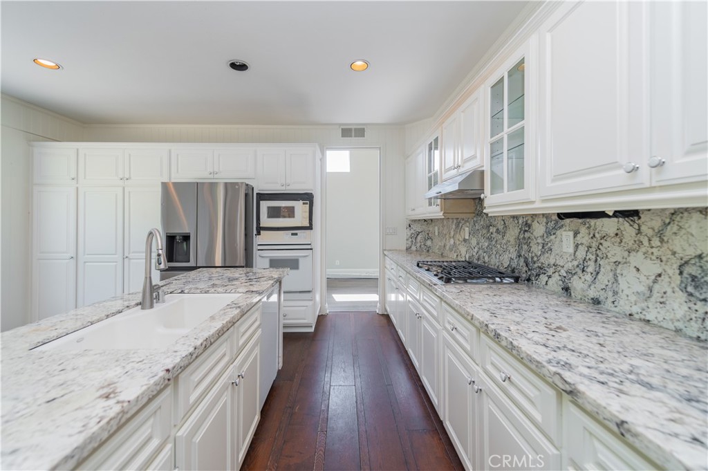 28 Festivo, Irvine CA 92606 - photo 6