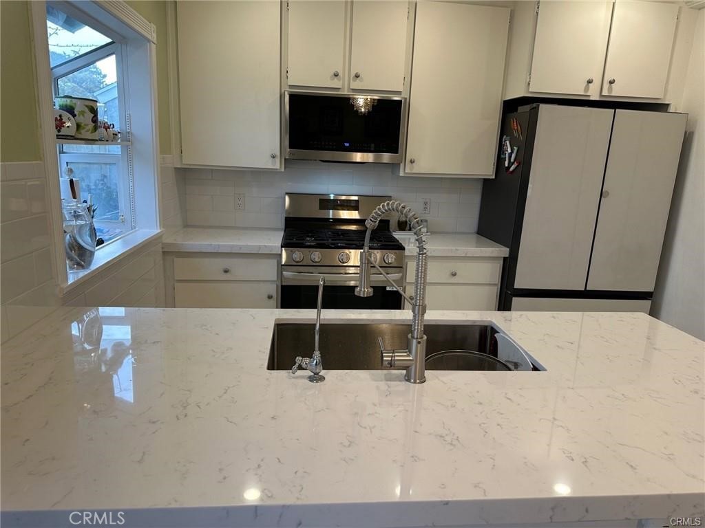 28 Timber Run 129, Irvine CA 92614 - photo 3