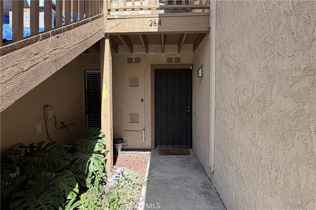 284 Tangelo, Irvine CA 92618 - photo 3