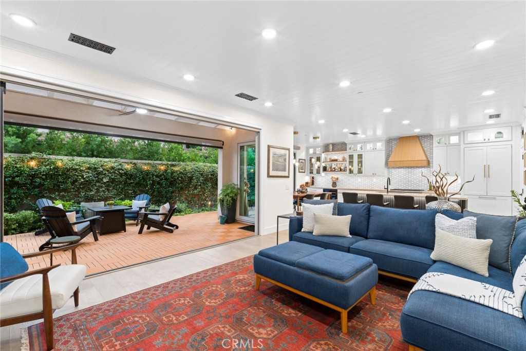 29 Lupari, Irvine CA 92618 - photo 7
