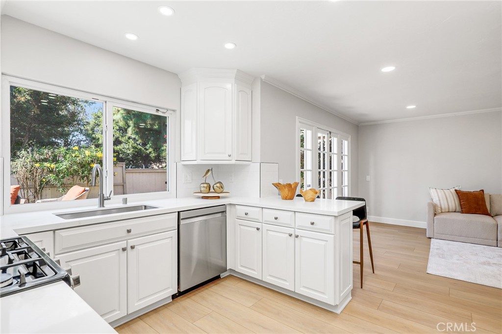 29 Orangegrove 1, Irvine CA 92604 - photo 17