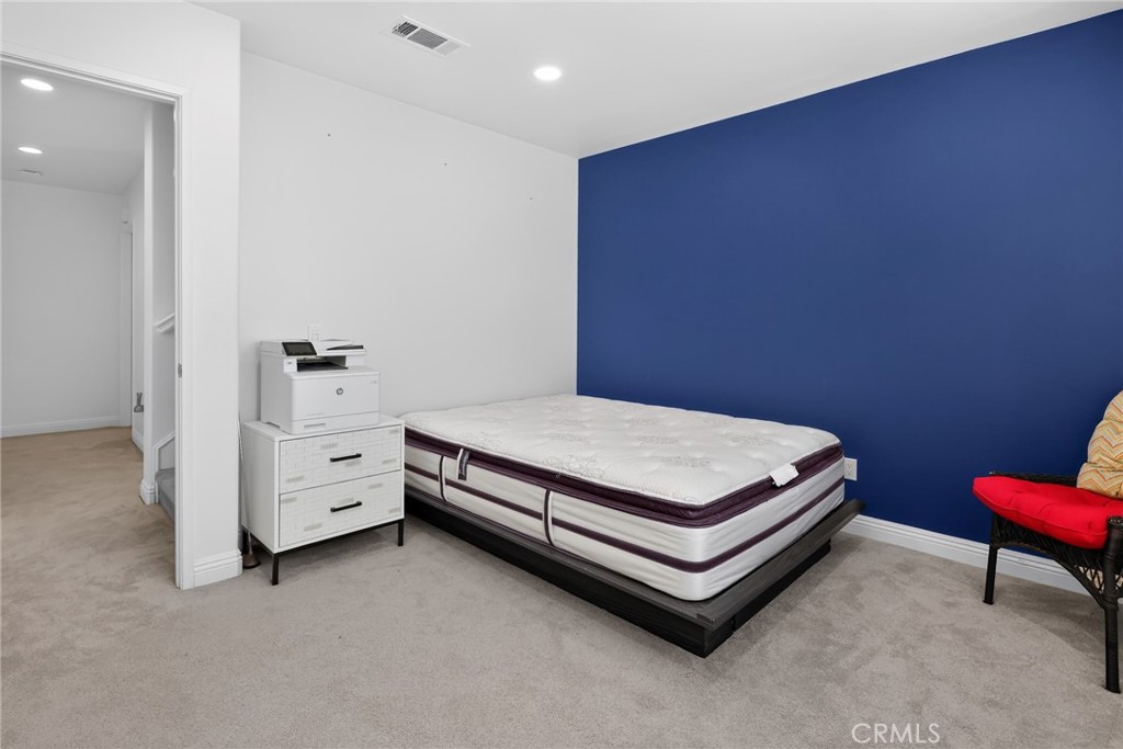 29 Pembroke, Irvine CA 92618 - photo 20