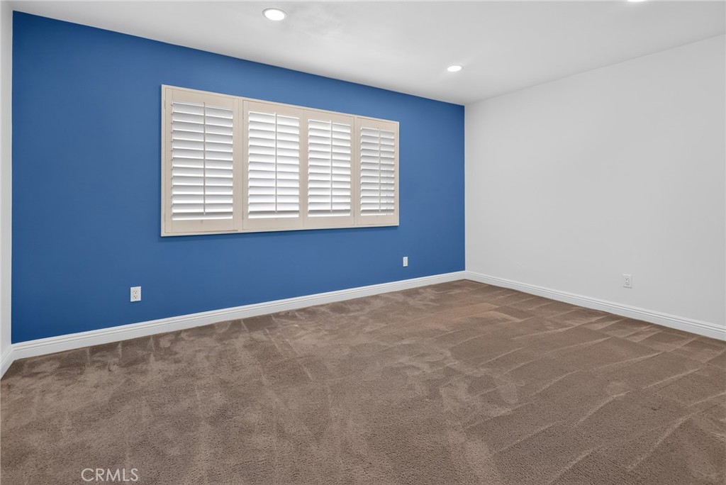 29 Pembroke, Irvine CA 92618 - photo 22