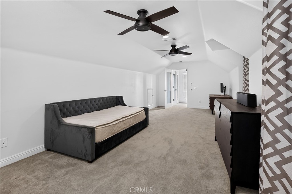 29 Pembroke, Irvine CA 92618 - photo 26