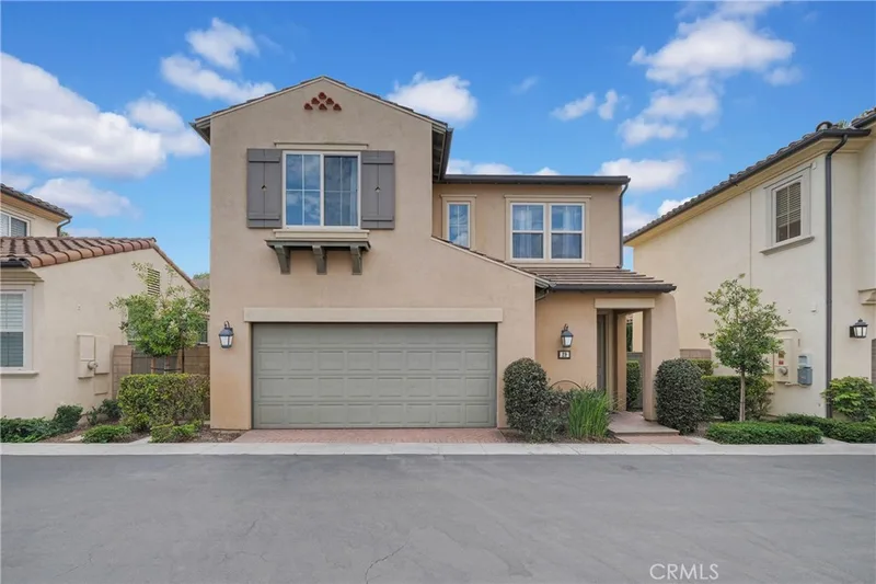 29 Splendor, Irvine