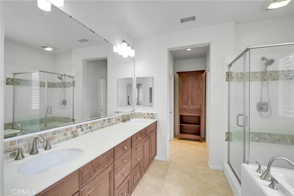 29 Splendor, Irvine CA 92618 - photo 14