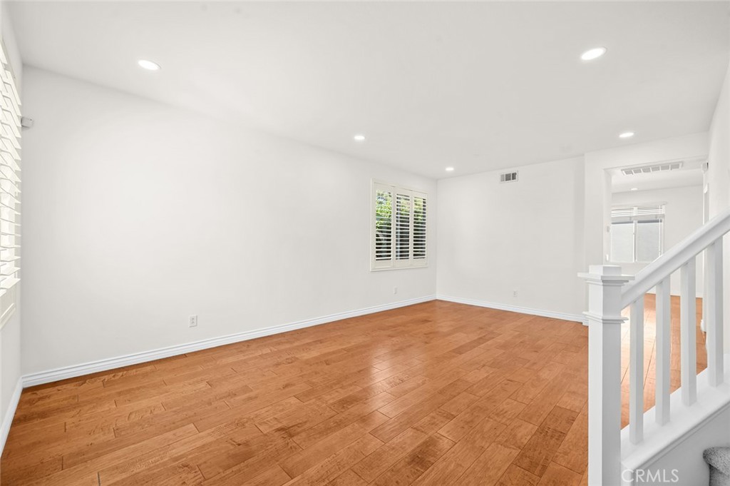 29 Washington, Irvine CA 92606 - photo 3