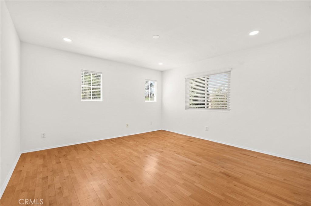 29 Washington, Irvine CA 92606 - photo 12