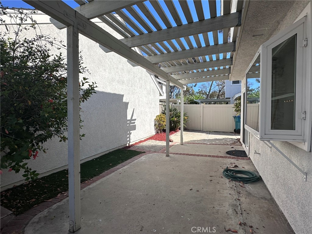 29 Wintermist, Irvine CA 92614 - photo 18