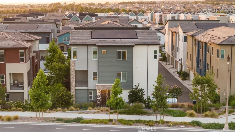 290 Tank, Irvine, CA 92618