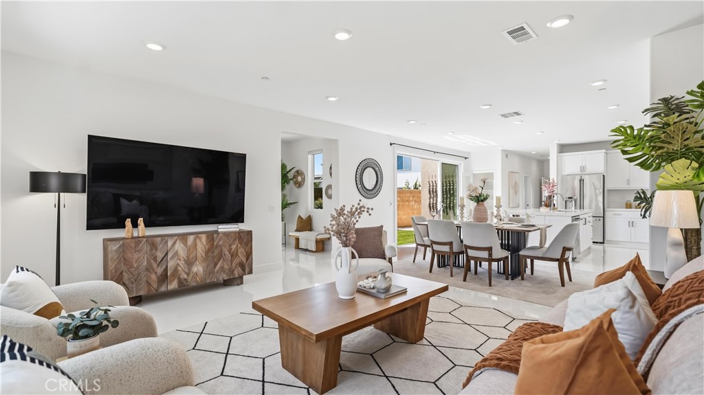 291 Lynx, Irvine CA 92618 - photo 5