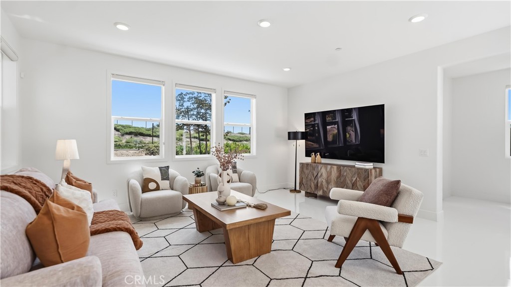 291 Lynx, Irvine CA 92618 - photo 6