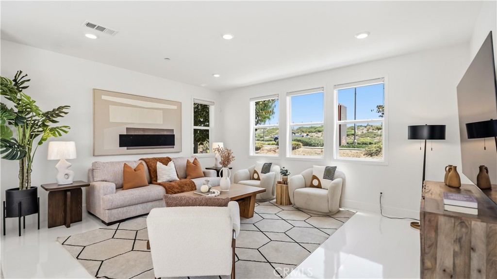 291 Lynx, Irvine CA 92618 - photo 7