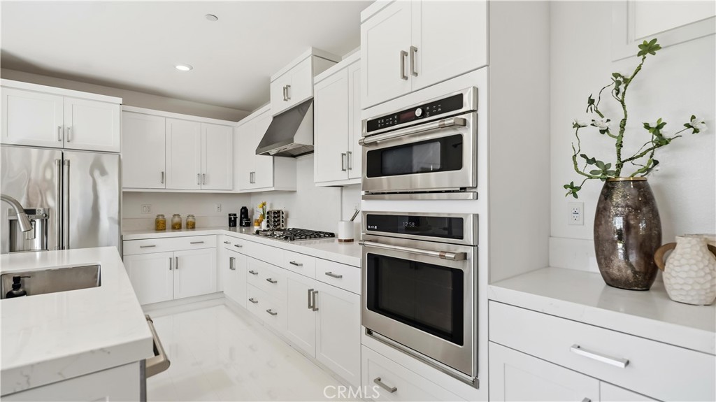 291 Lynx, Irvine CA 92618 - photo 21