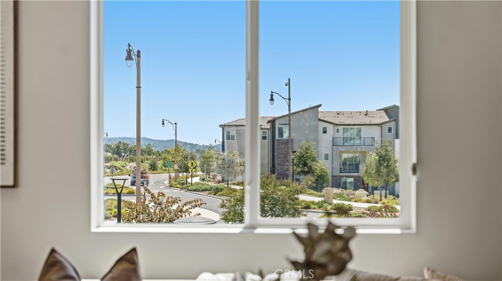 291 Lynx, Irvine CA 92618 - photo 28