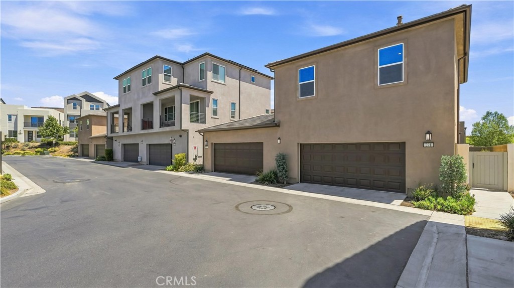 291 Lynx, Irvine CA 92618 - photo 53
