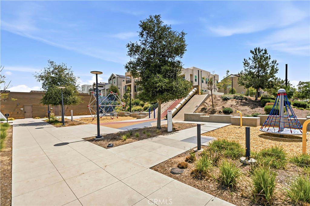 291 Lynx, Irvine CA 92618 - photo 63