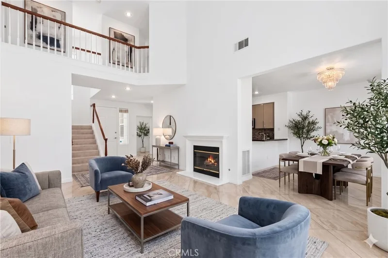 3 Haggerston Aisle, Irvine, CA 92603