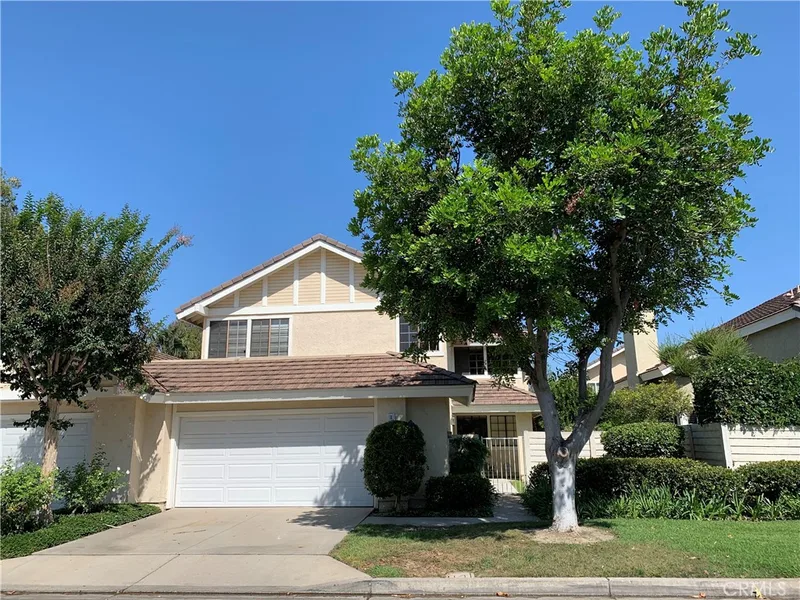 3 Rushingwind 4, Irvine, CA 92614