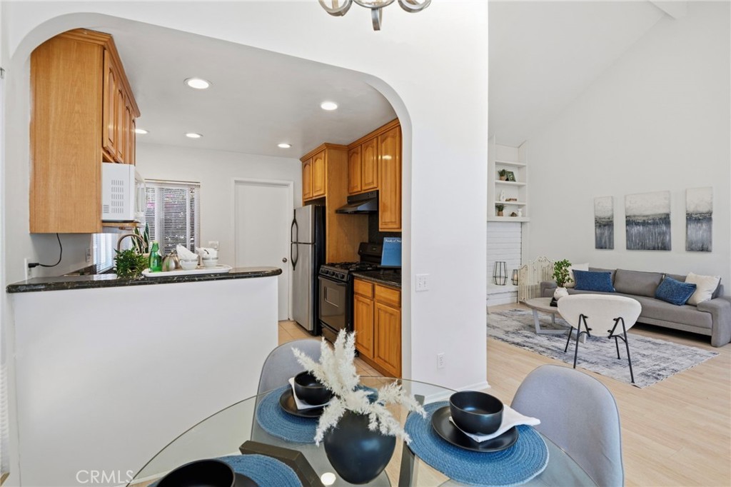 3 Willow Tree Lane, Irvine CA 92612 - photo 9