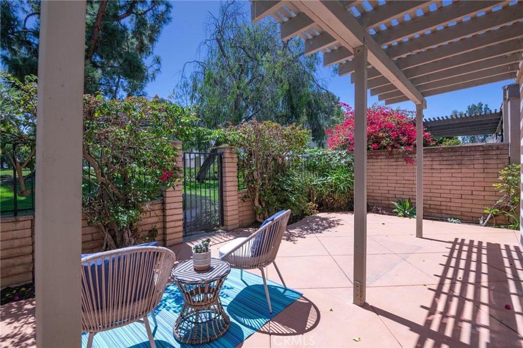 3 Willow Tree Lane, Irvine CA 92612 - photo 31