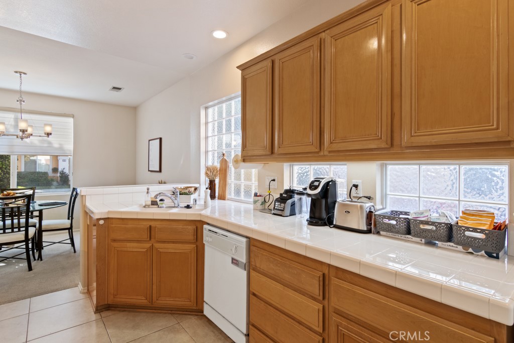 30 Altezza, Irvine CA 92606 - photo 12