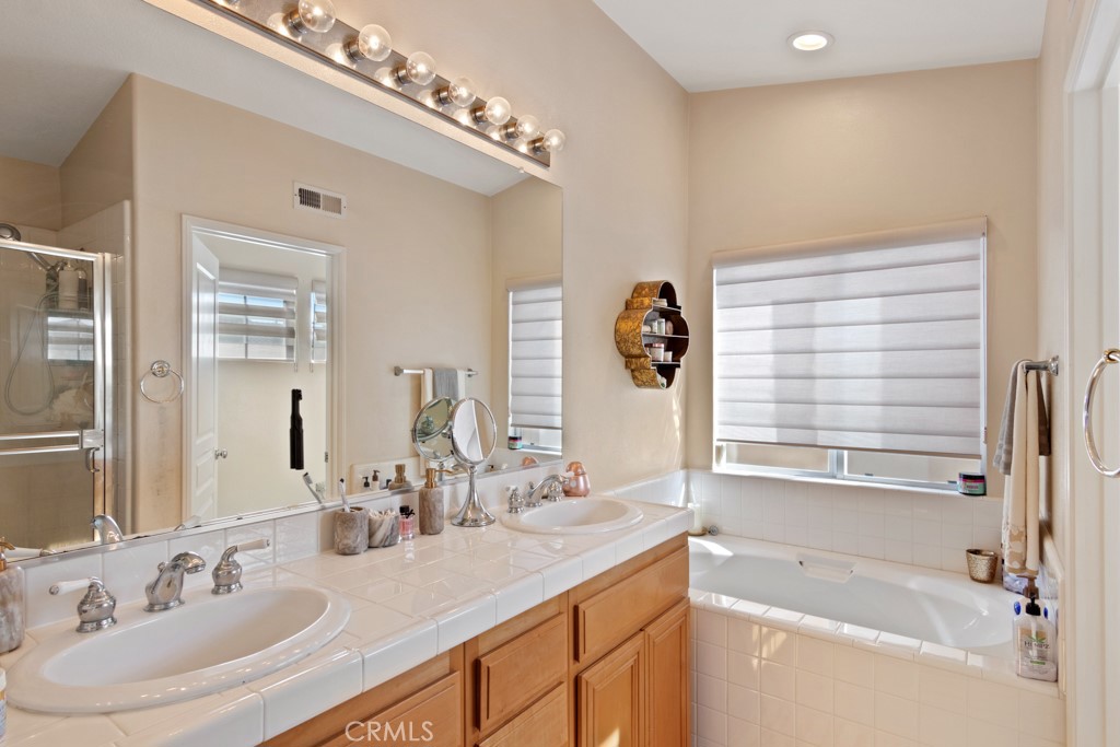30 Altezza, Irvine CA 92606 - photo 23