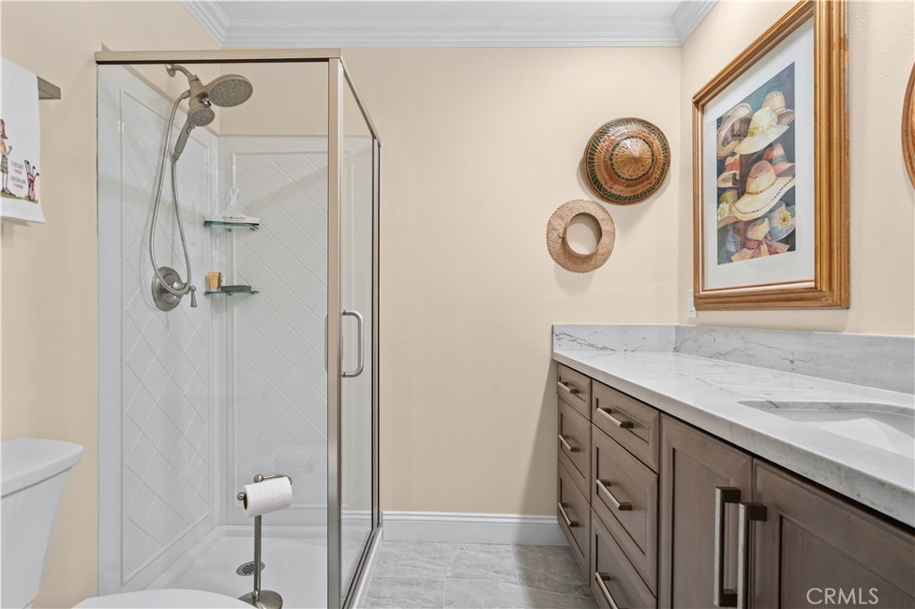 Main floor upstairs remodeled 3rd Full Bathroom, ideal for guests - 30 Arboles 34, Irvine CA 92612 - photo 19
