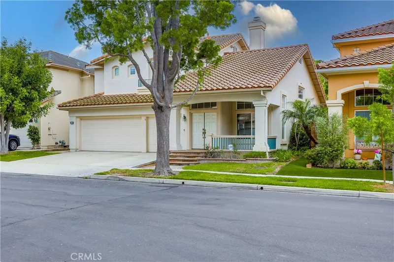 30 Oakhurst, Irvine, CA 92620