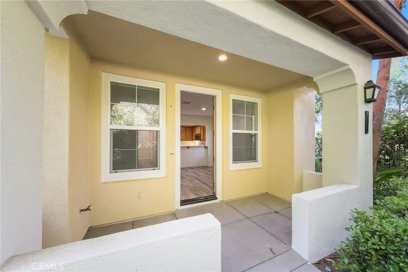 300 Dewdrop, Irvine, CA 92603