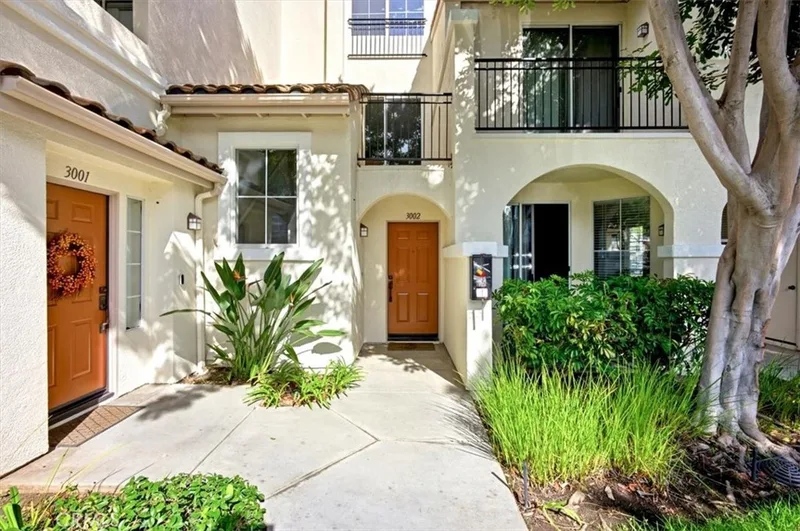 3002 Cherrywood, Irvine, CA 92618