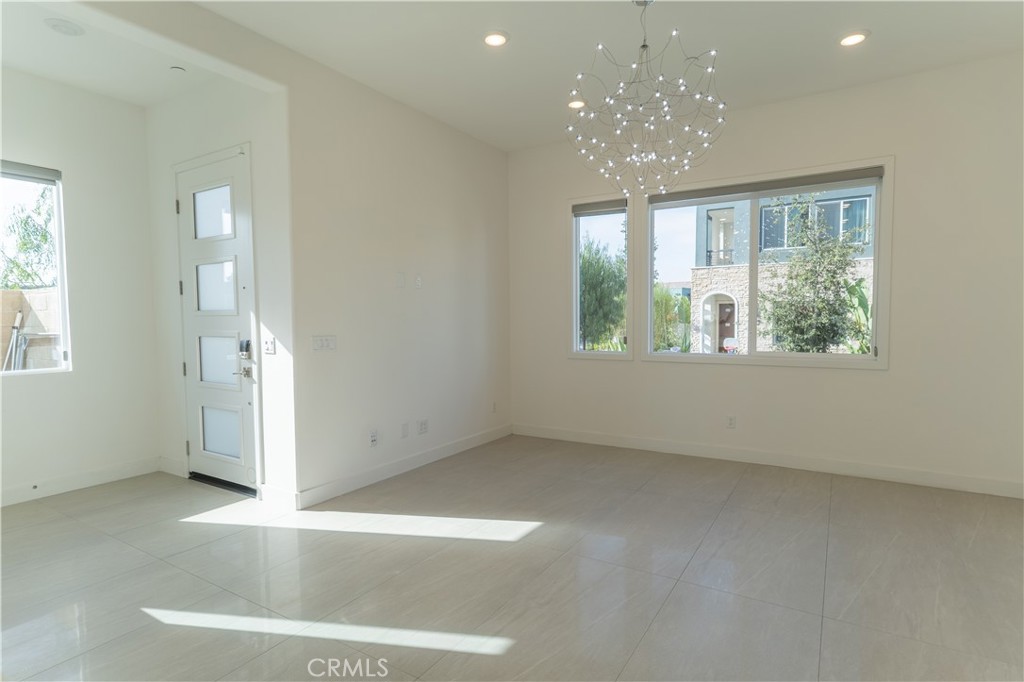 301 Baluster, Irvine CA 92618 - photo 4