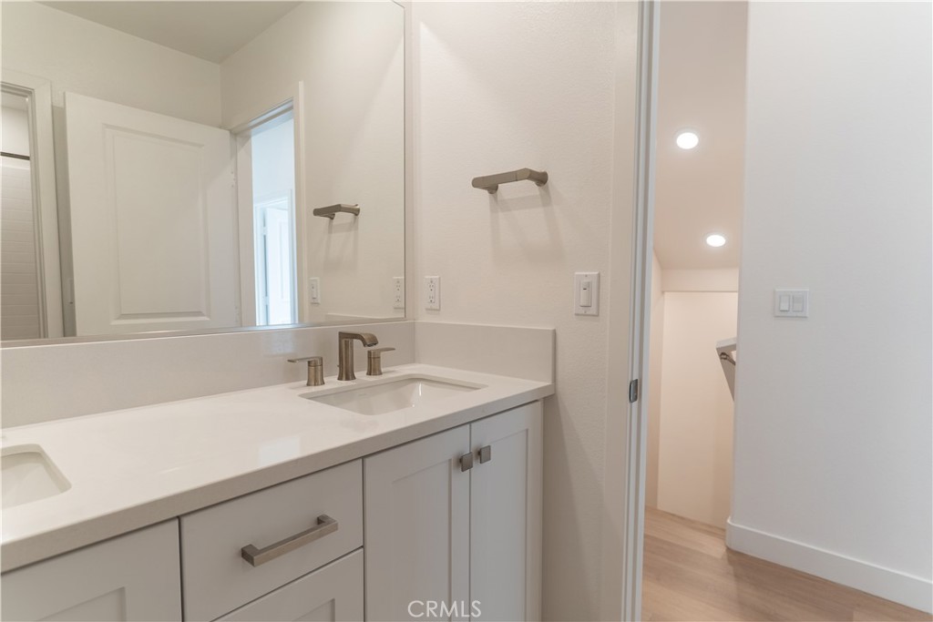 301 Baluster, Irvine CA 92618 - photo 12