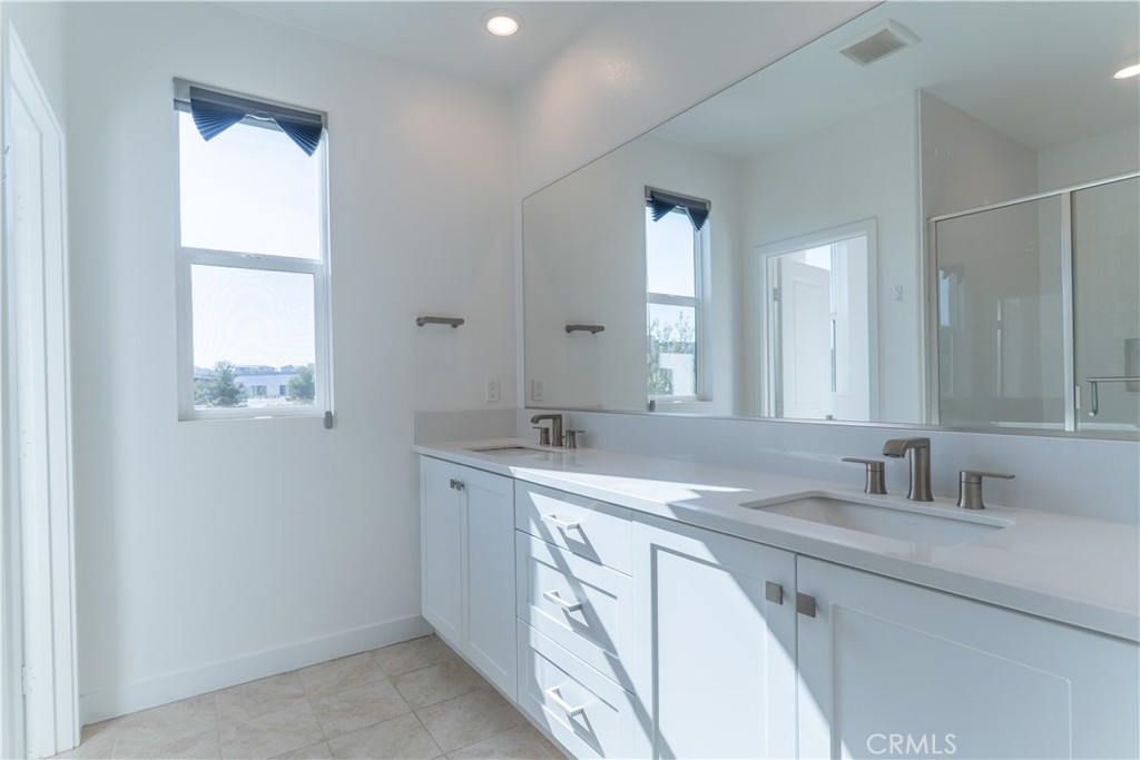 301 Baluster, Irvine CA 92618 - photo 20