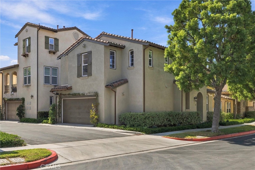 Garage view of the property - 301 Tall Oak, Irvine CA 92603 - photo 2