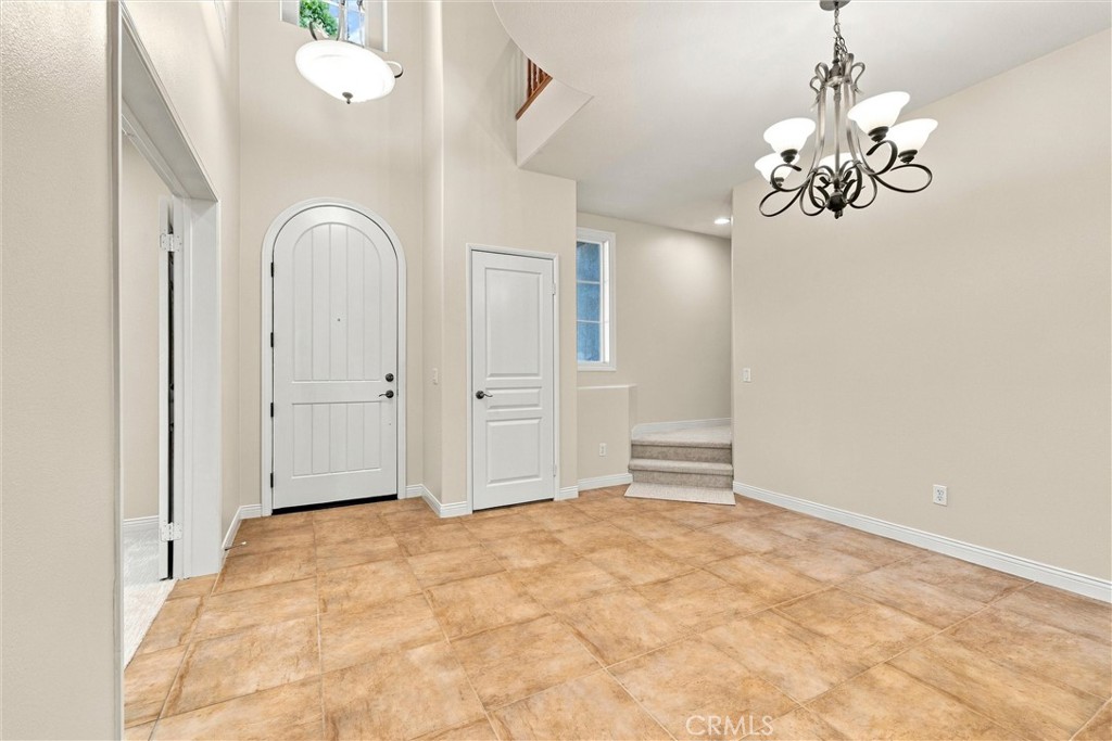 First floor Foyer - 301 Tall Oak, Irvine CA 92603 - photo 4