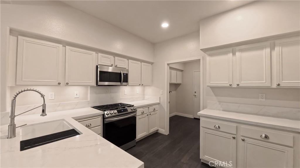 301 Terra Bella, Irvine CA 92602 - photo 8